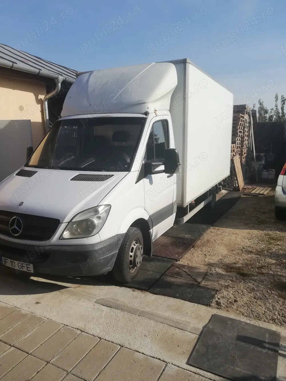 Sprinter cu lift din 2010,euro 5, 3,5 tone. 