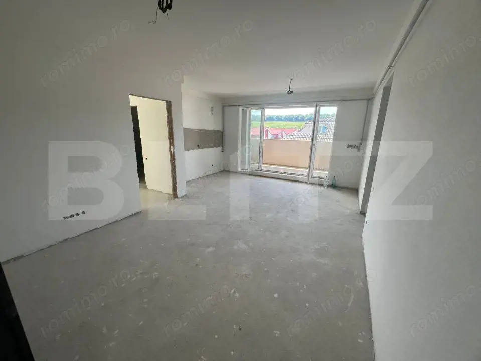 Apartament 4 camere, semifinisat, terasa, zona Cetății Apartament 4 camere, semifinisat, terasa, zona Cetății