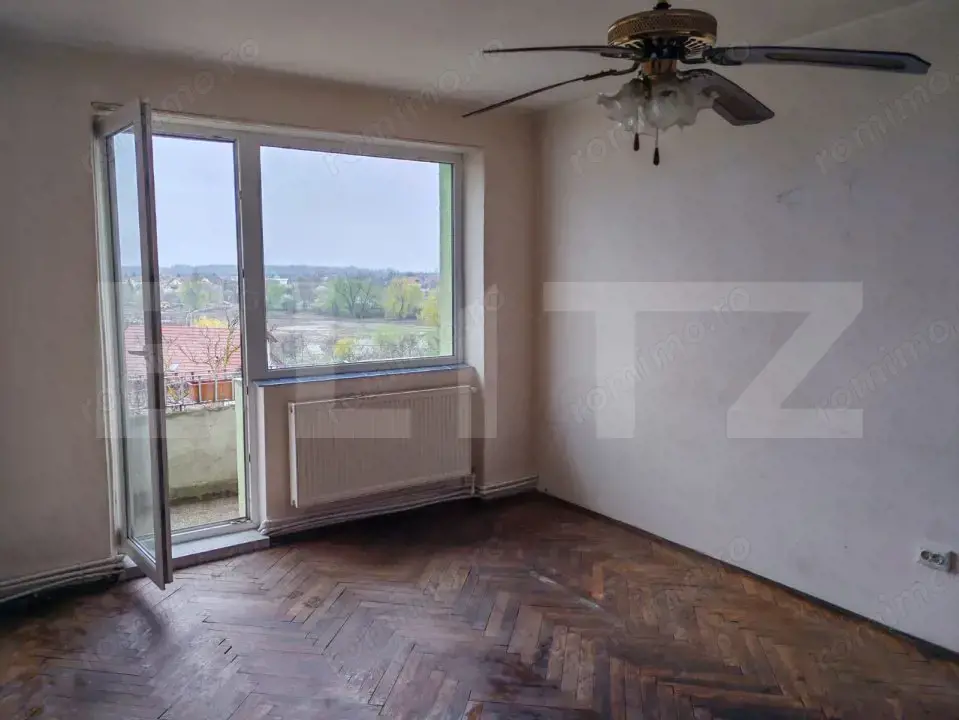 Apartament de vanzare cu 3 camere, 69 mp, zona Str. Botizului