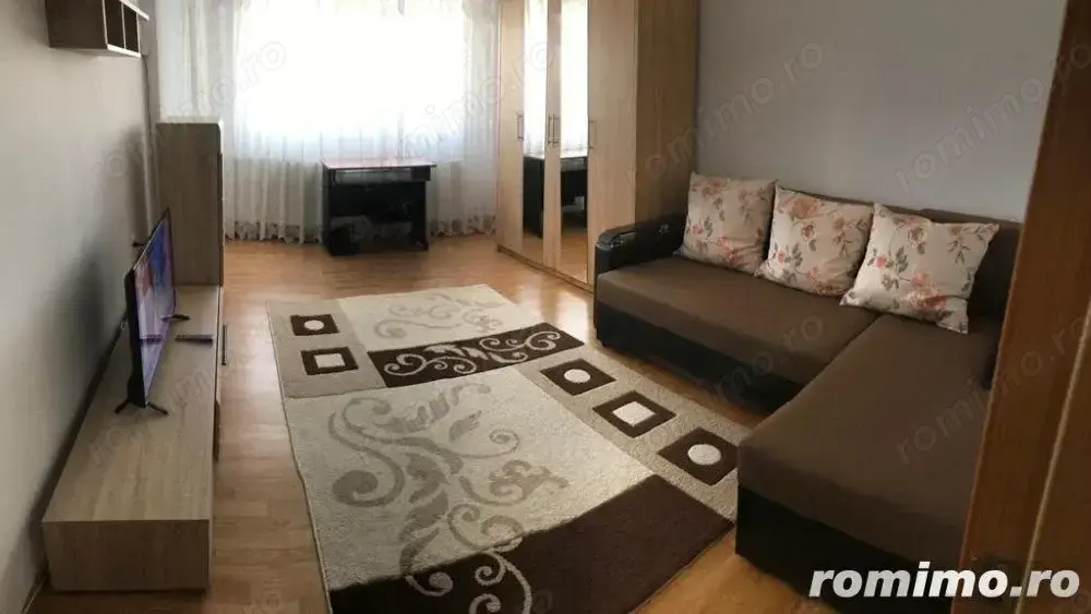 Inchiriez apartament 1 camera in zona Circumvalatiunii 