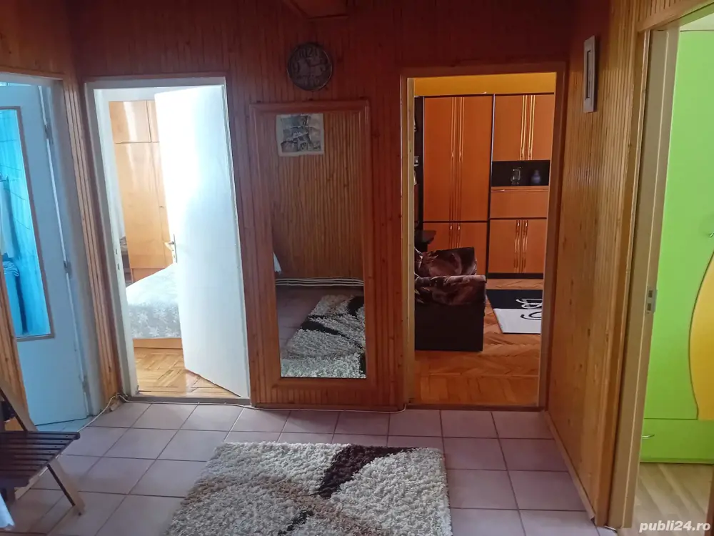 Ap 3 Cam,la cheie,decomandat, 70mp,Precista,cu pod, 2 balcoane si boxa