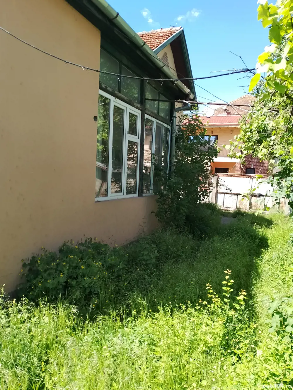 vand casa cu teren constructii zona Nicolae Titulescu 