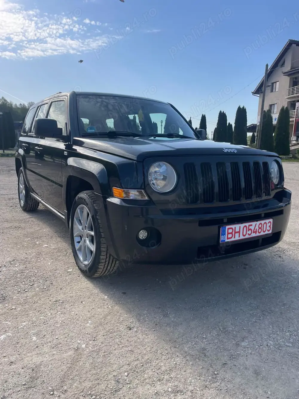 Ofer spre vanzare SUV Jeep Patriot 4x4 (4WD-Permanent), foarte bine intretinut tehnic, fabricat 2010