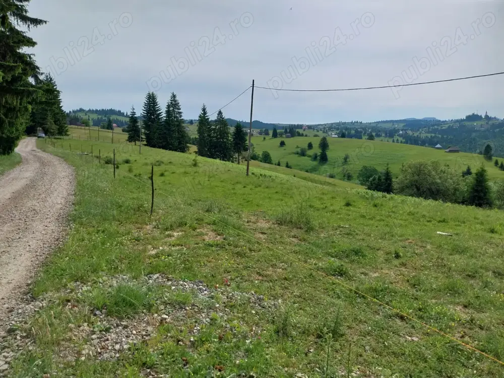 Parcele teren de vânzare! Piatra Fântânele BN ! 