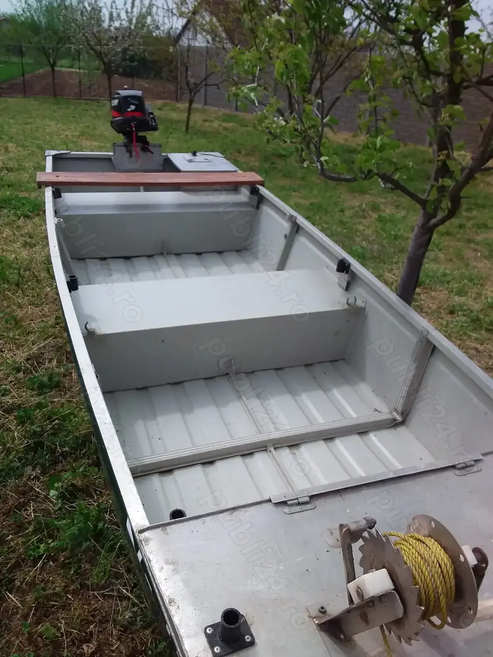 Barca Mercury Quicksilver Aluminiu 