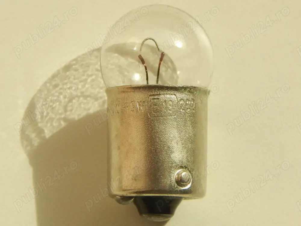 Bec auto SE 12V 5W R5W E19