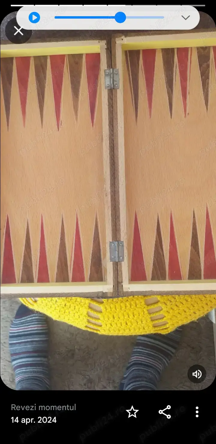 Vand 2 cutii sah+table sculptate