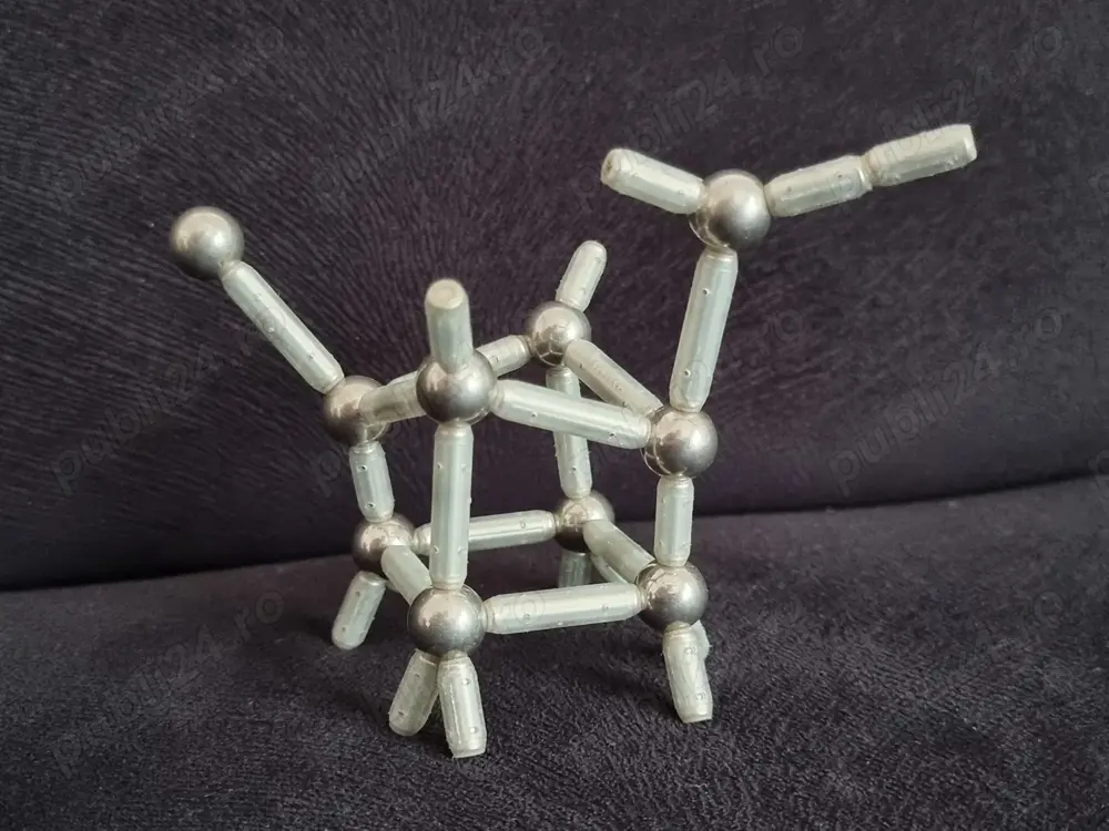 Joc magnetic constructie 38 piese fosforescente