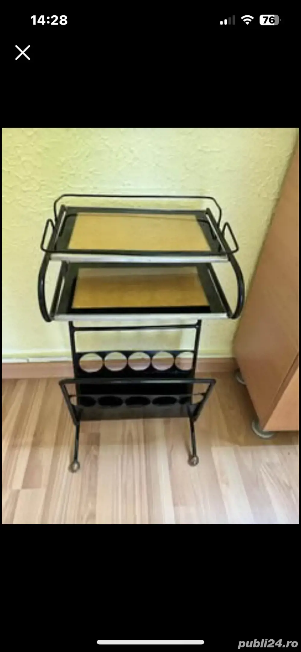 masuta de cafea 