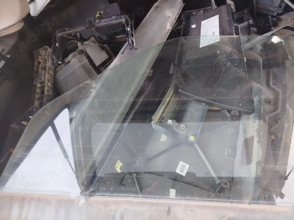 Geam USA fata stânga range rover sport 2005-2009