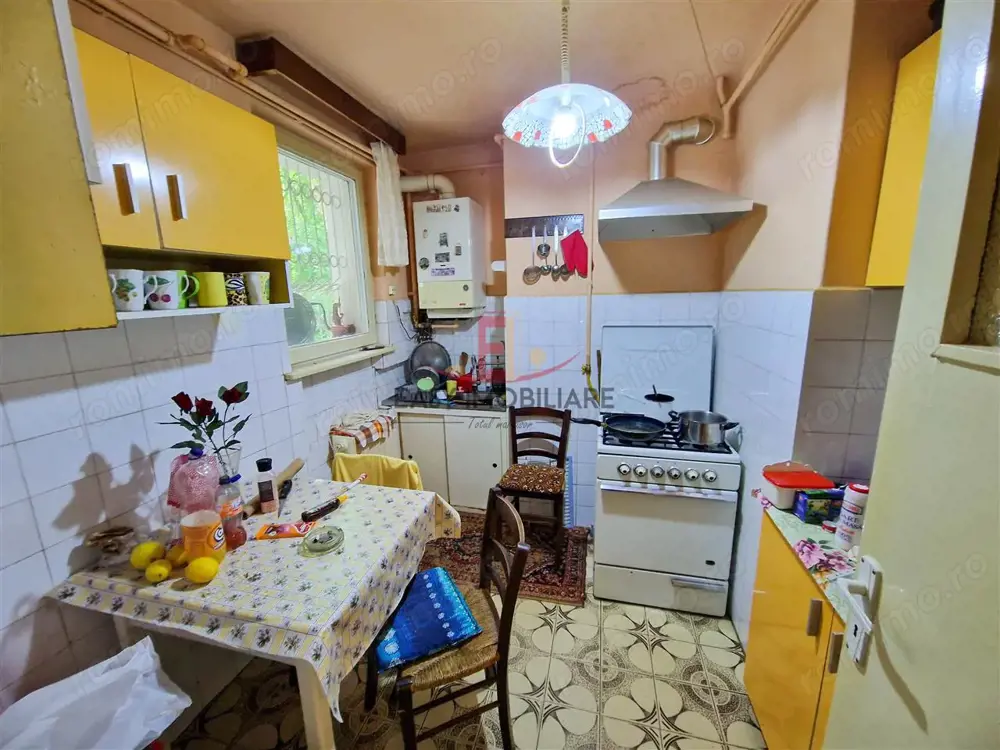 Apartament 4 camere, pivnita, 2 bai, Moldovei, Tudor,Targu Mures
