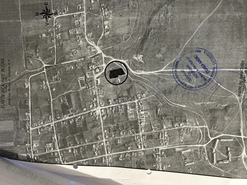 Vând teren intravilan 