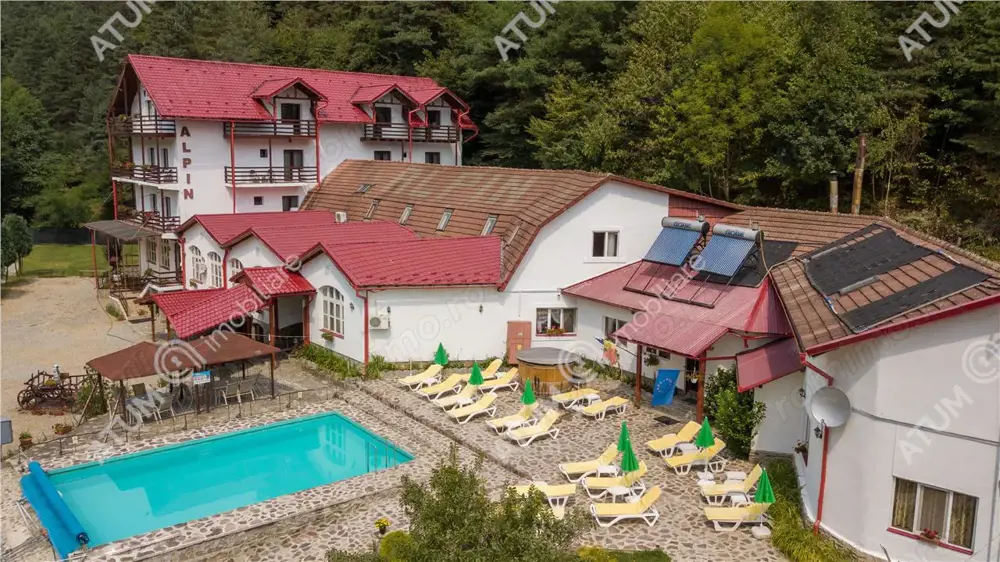 Pensiune turistica cu restaurant si 33 camere in Rasinari Sibiu