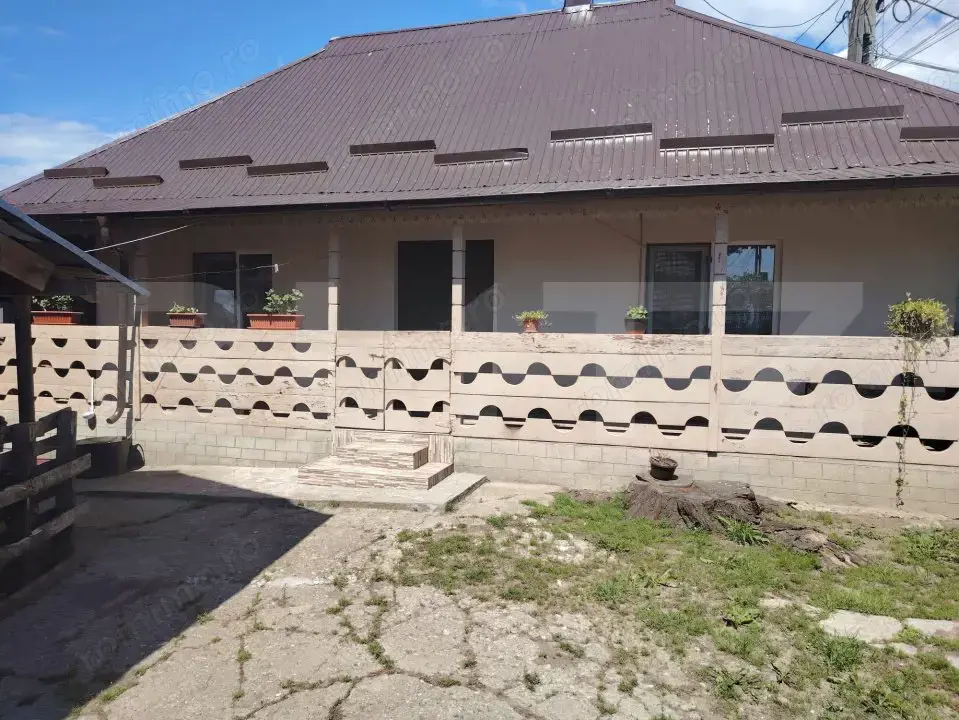 Casă de vânzare, plată in rate, cu 3 camere, 105 mp, zona Braiesti