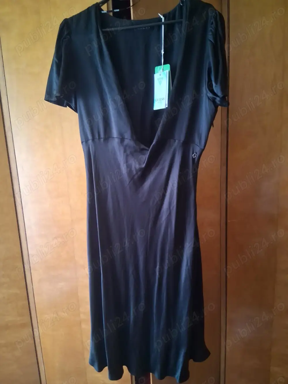 Rochie neagra Guess cocktail marimea L XL