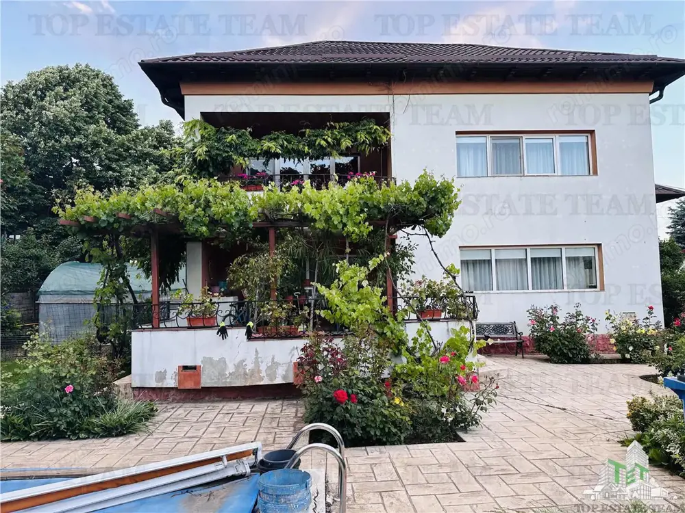 Vila de exceptie 6 camere 450 mp utili, 1000 mp teren, piscina Rosu-Padure