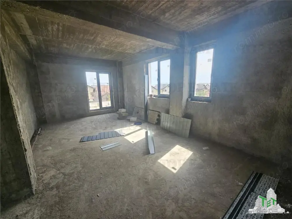 Apartament 3 camere bloc boutique centru Bragadiru