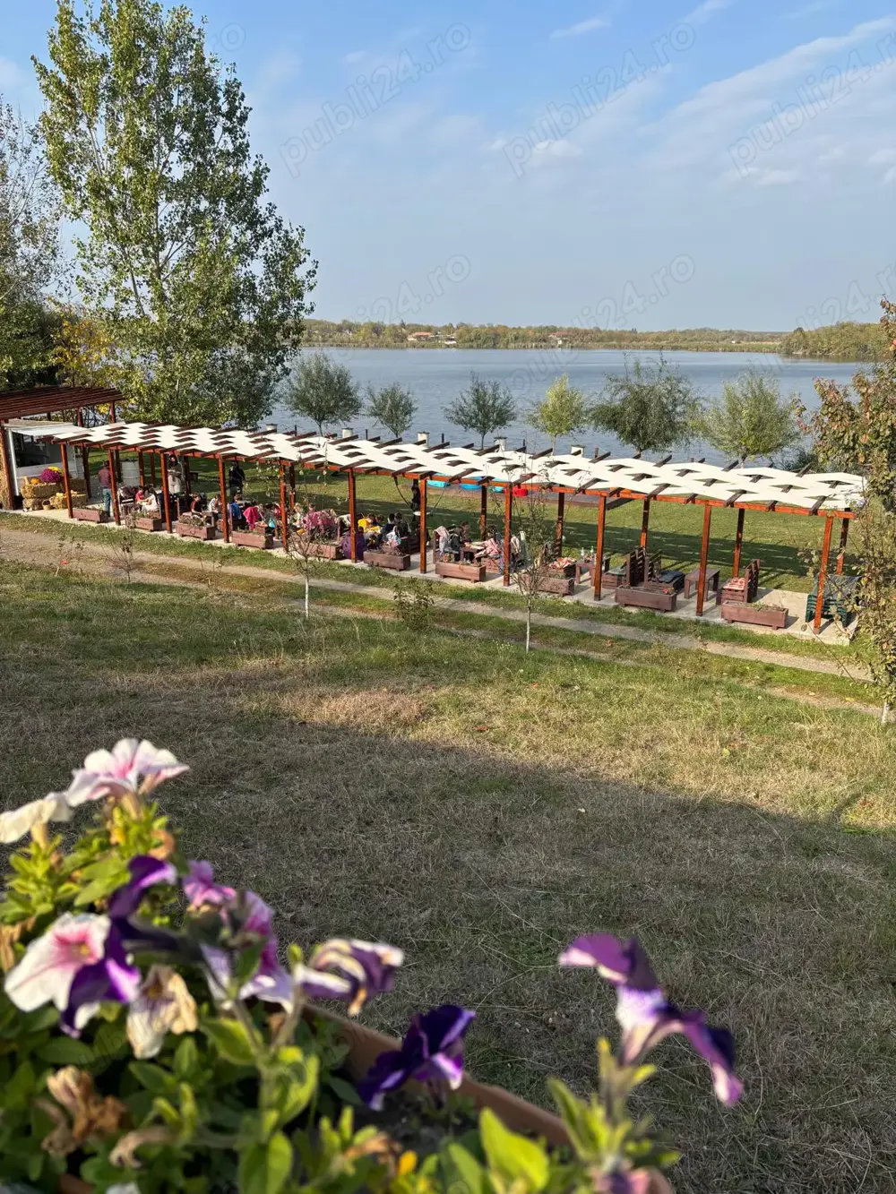 Îngrijitor gospodărie cu cazare   locație pe malul apei | 4000 lei lună | Luica, Călărași