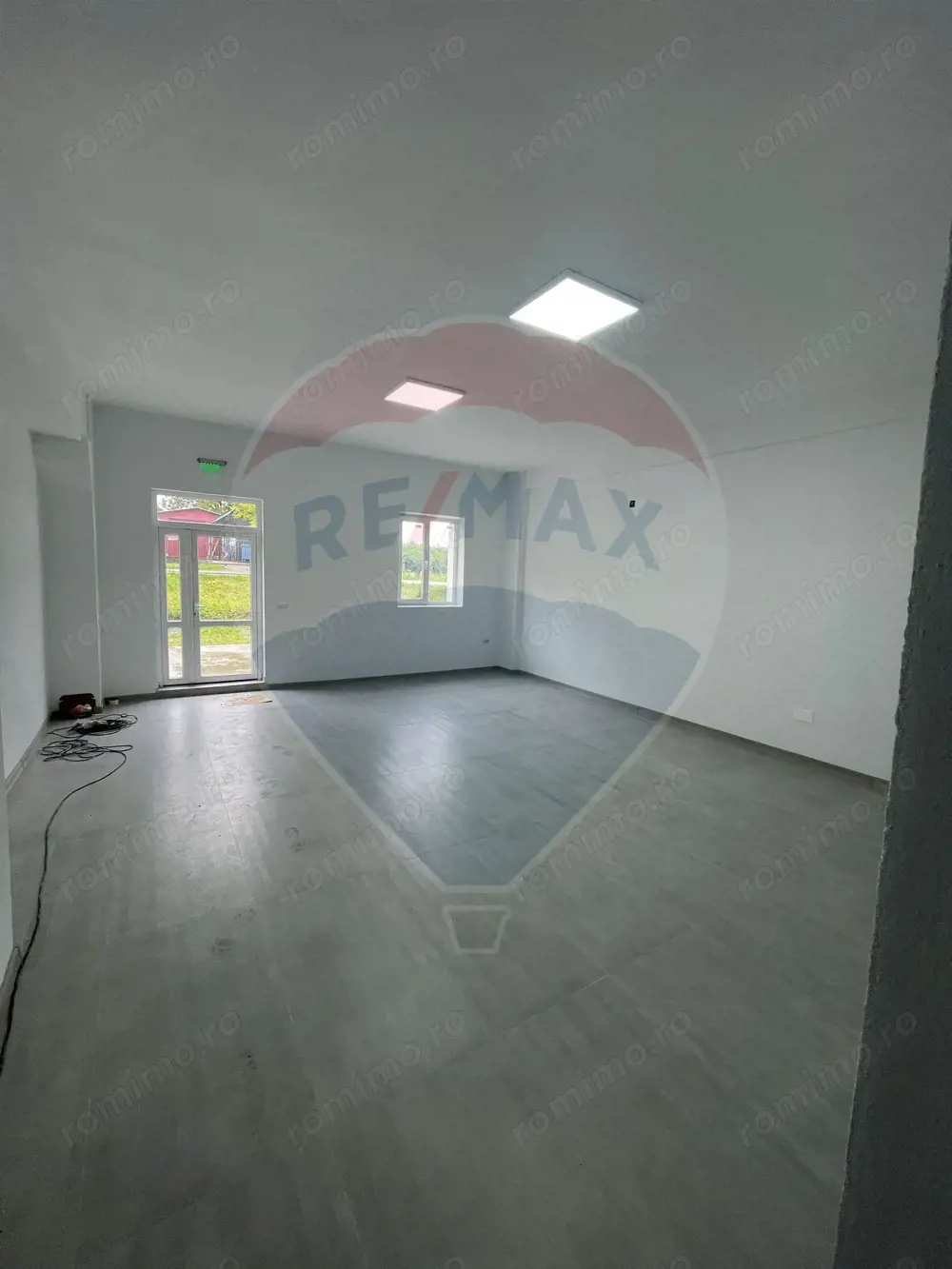 Spațiu comercial situat Central