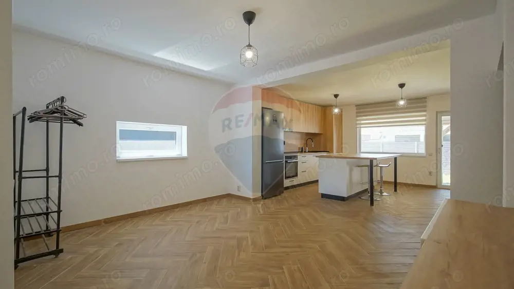 Casă 96 metri pătrați utili – Cartier Valea cu Flori, Brașov