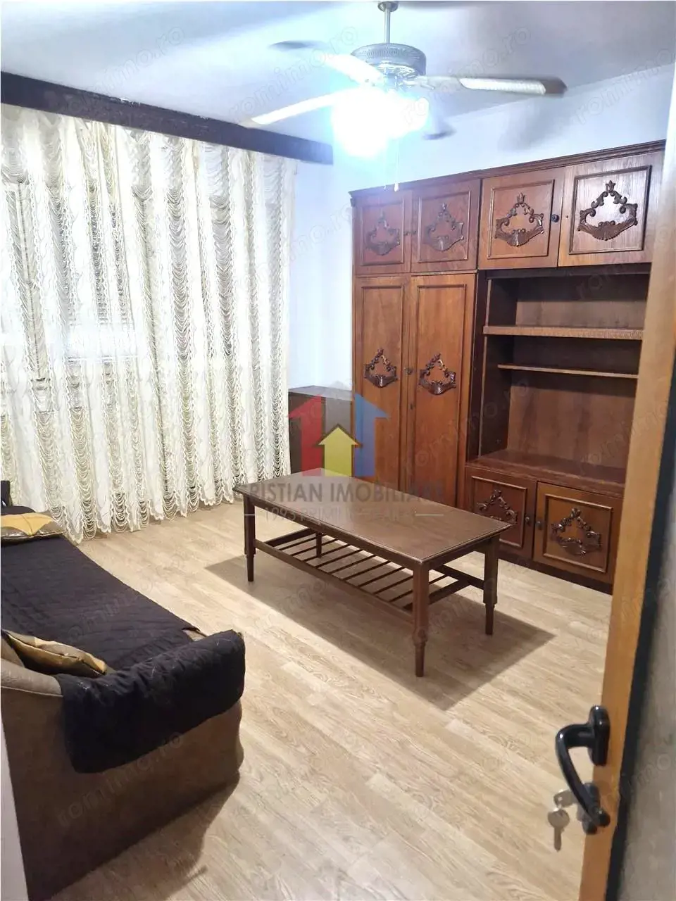 3 cam, 67 mp, Decomandat conf 1, Obor, Mobilat si Utilat