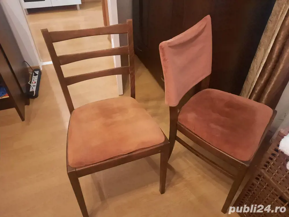 scaune vechi lemn lăcuit 