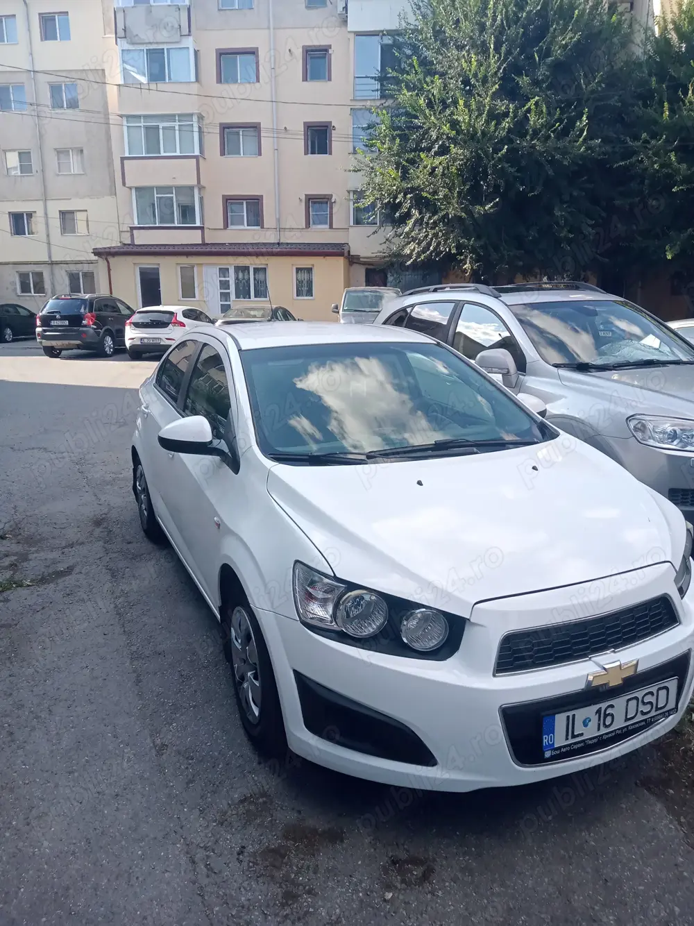 Vând Chevrolet Aveo T 300