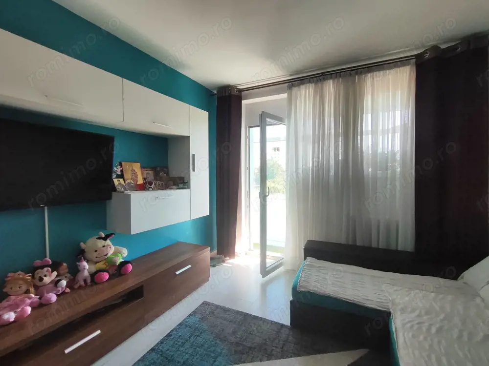 Apartament 3 Camere 72MP Sector 4 Piata Resita Renovat