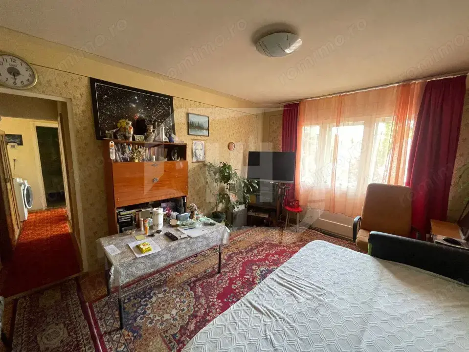Apartament 4 camere, zona Bulevardul Primaverii