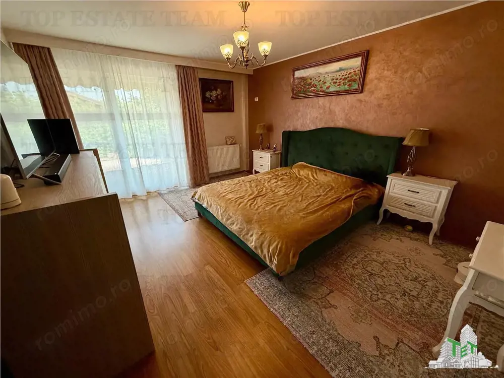 Vila P+1+Pod | 6 camere | 550mp teren | Stare excelenta