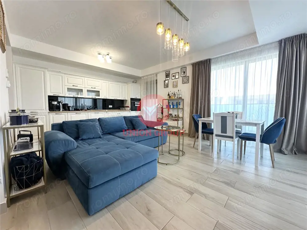 Penthouse cu 4 Camere si Terasa cu Vedere la Mare, Zona Mamaia Nord