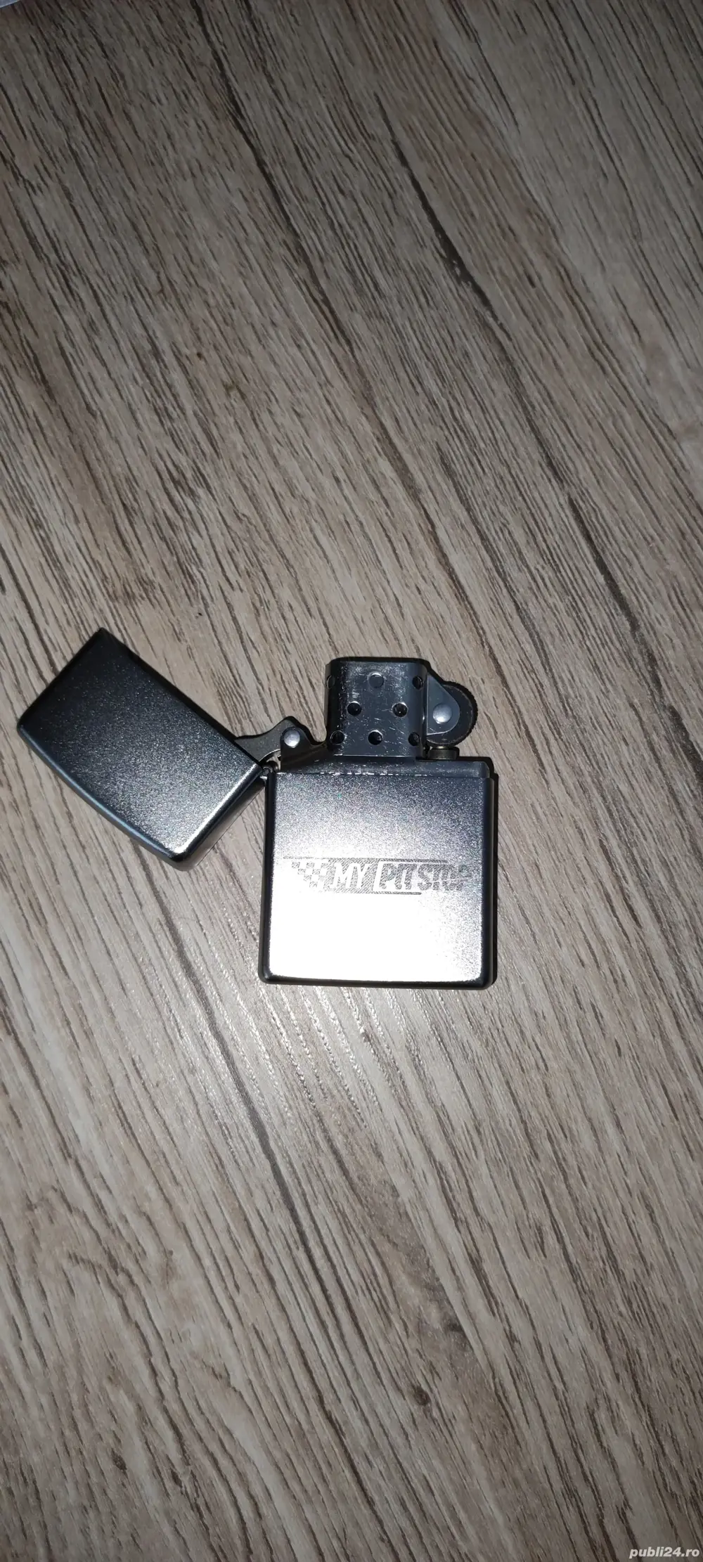 Vand bricheta Zippo