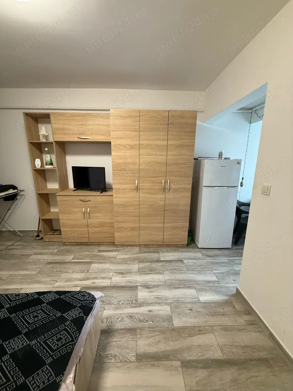 Garsonieră de vânzare