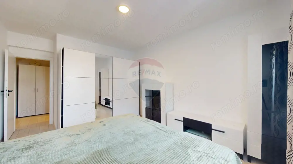 Apartament cu 3 camere | Etaj intermediar | Bloc nou |  Parcare