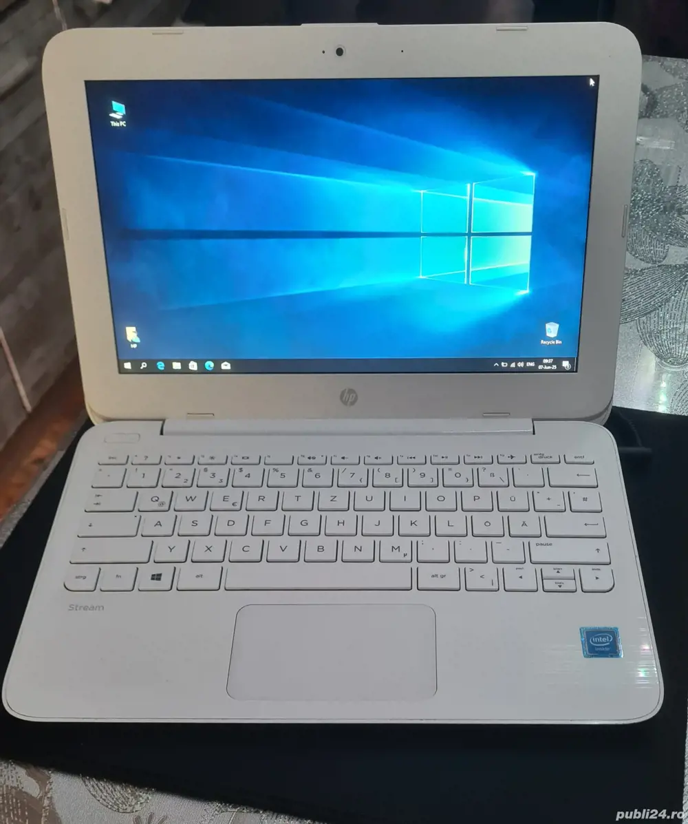 HP Stream Notebook Q 166 + încărcător original 220 lei