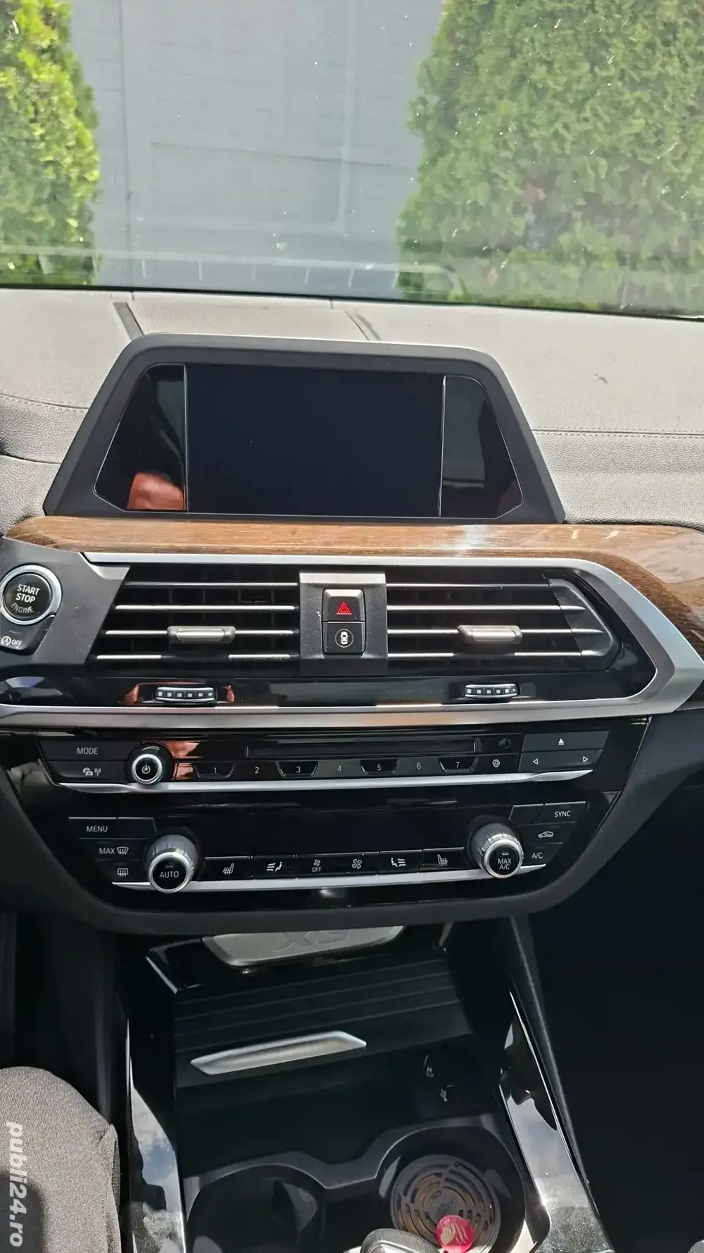 vând displei navigație bmw x3 g1