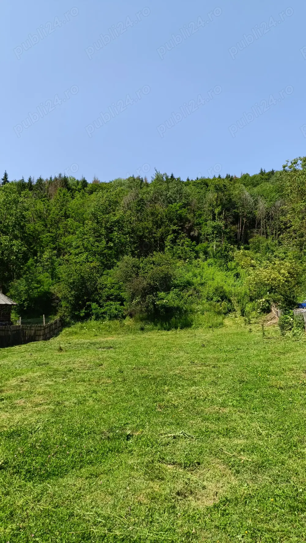 Teren intravilan zona deosebita  cu utilitati