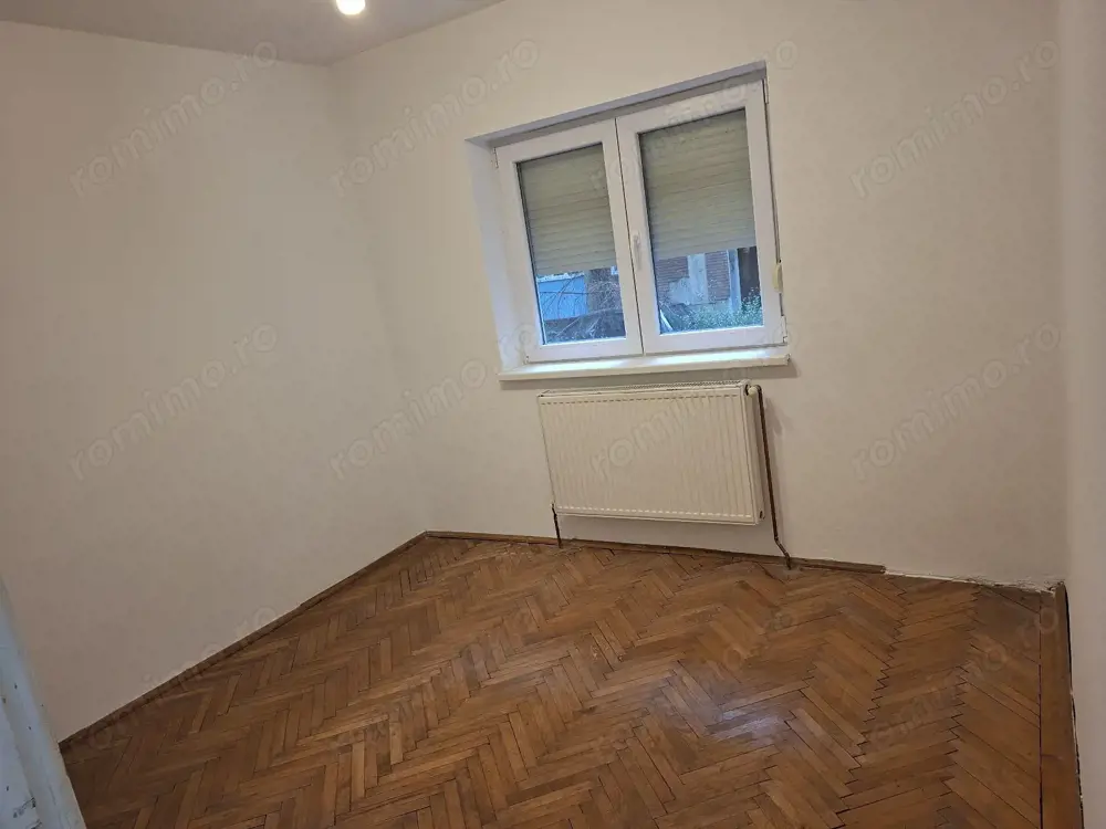 Apartement cu 3 camere I  Zona Aradului I