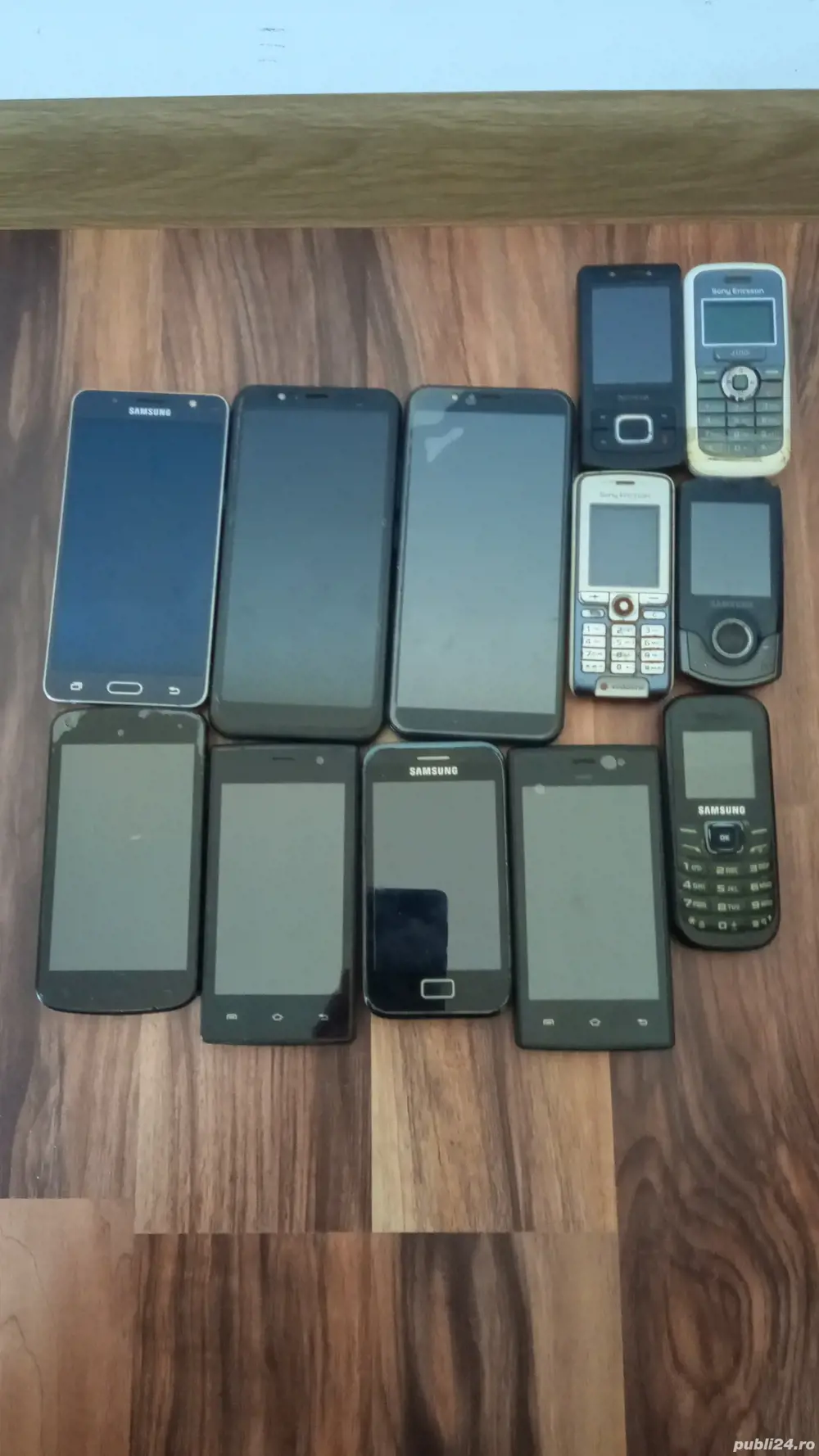 vând telefoane pentru piese reparatii