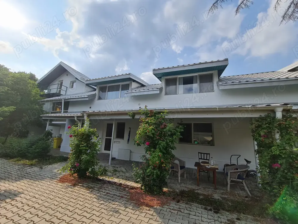  Vilă cu teren de 1800 mp. Buftea Central. Toate utilitățile!