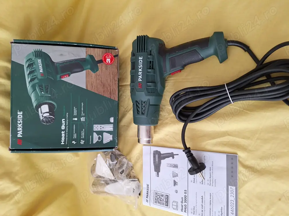 Pistol cu aer cald  Parkside, cu accesorii, 200w, doua trepte aer