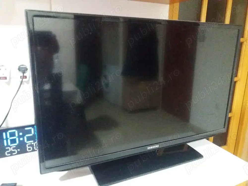 samsung led 82cm