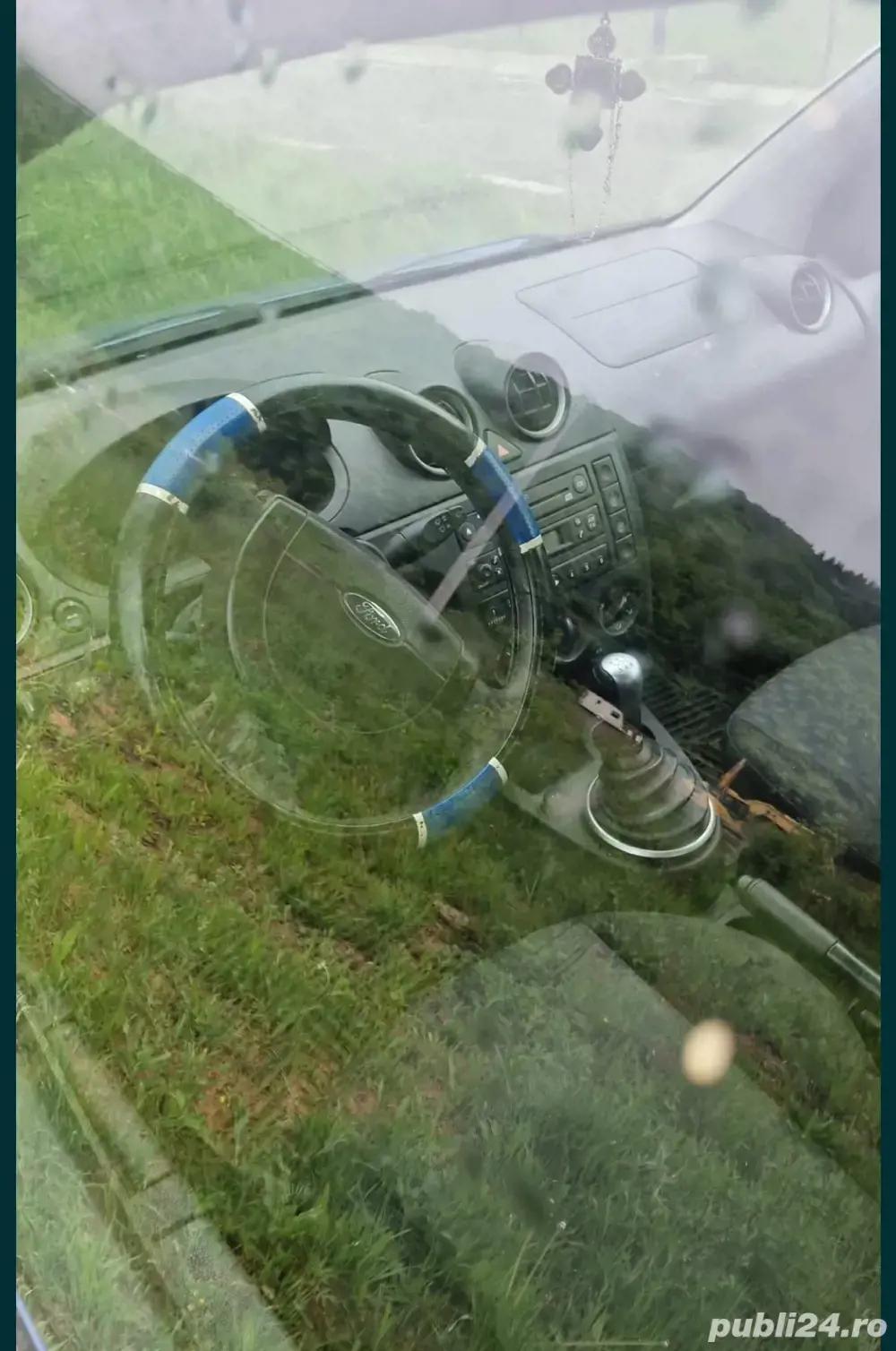 Dezmembrez Ford Fiesta 1.4 benzina 