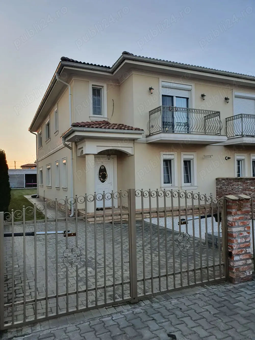 Inchiriez duplex modern P+1 in Dumbravita, Zona Cora-Ikea 