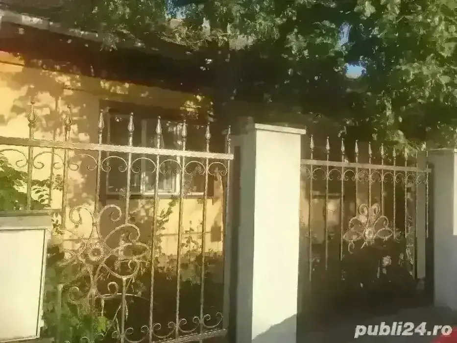 Proprietate de vanzare  