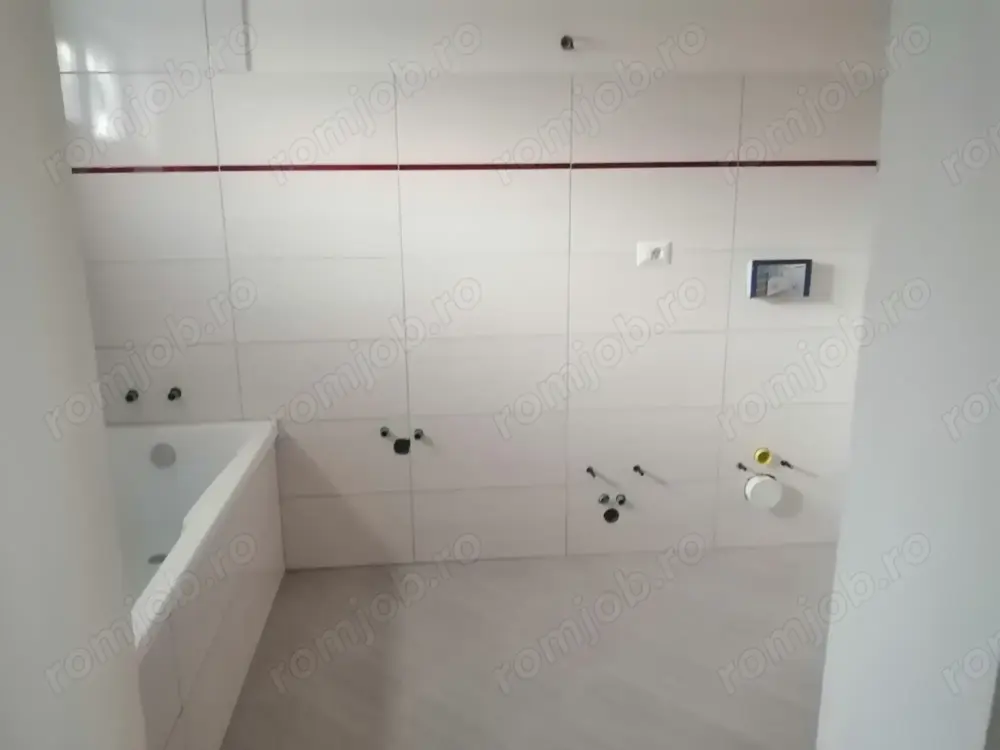 Amenajări interioare  Amenajări interioare