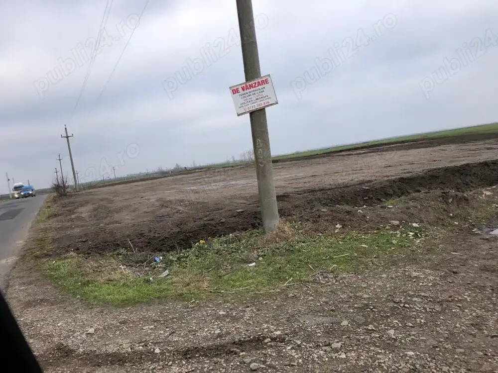 Loc de casă.10500 euro 530 mp. Peste linie str. Buzăului la iesire. Loc de casă.10500 euro 530 mp. Peste linie str. Buzăului la iesire.