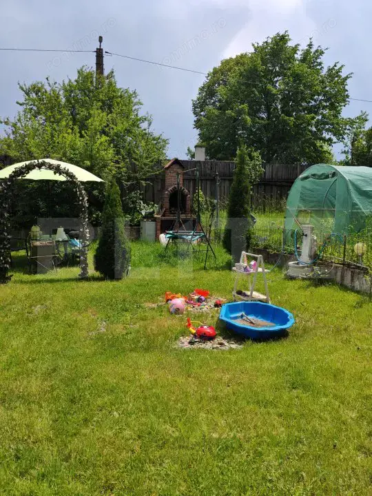 Casa de vacanta de vanzare in Zarnesti - Brasov