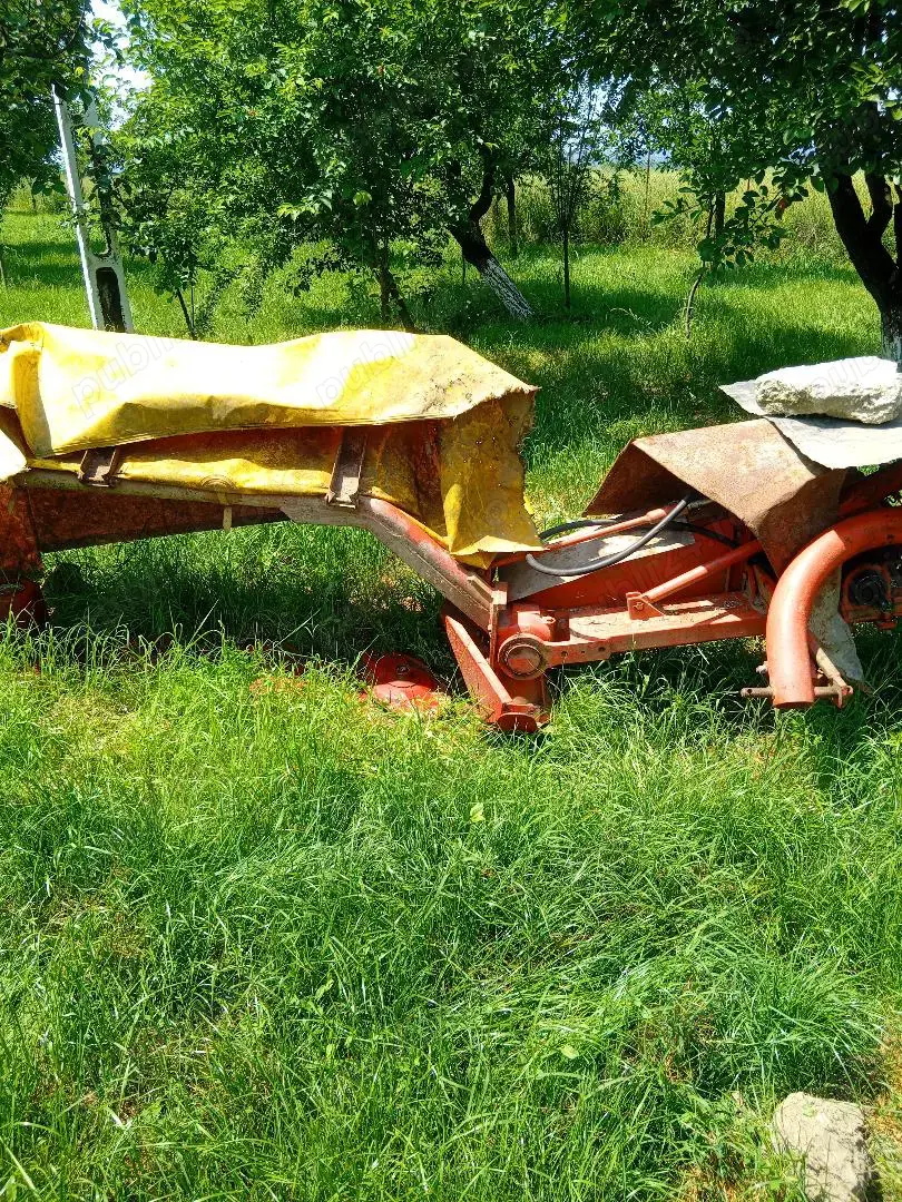 cositoare kuhn 4 talere