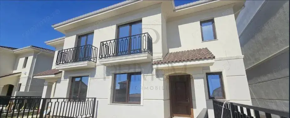 Duplex superb - toate utilitatile - zona excelenta - 5 camere - dormitor la parter